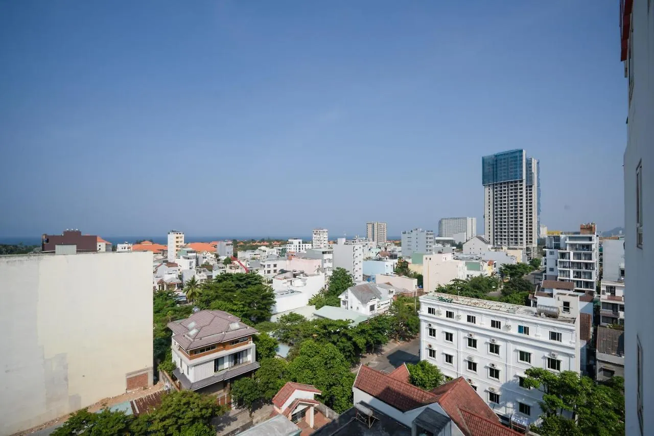 Titan Hotel Da Nang