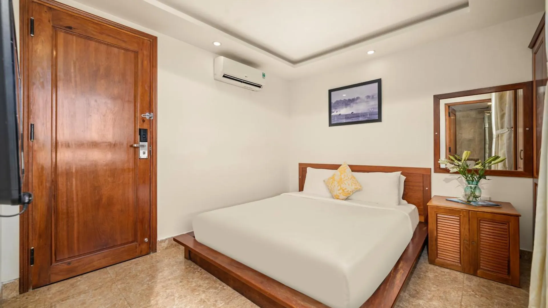 Titan Hotel Da Nang 3*,