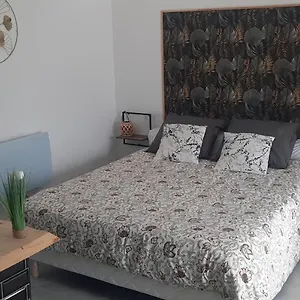 https://le-mistral-auvergnat.hotels-rhonealpes.com